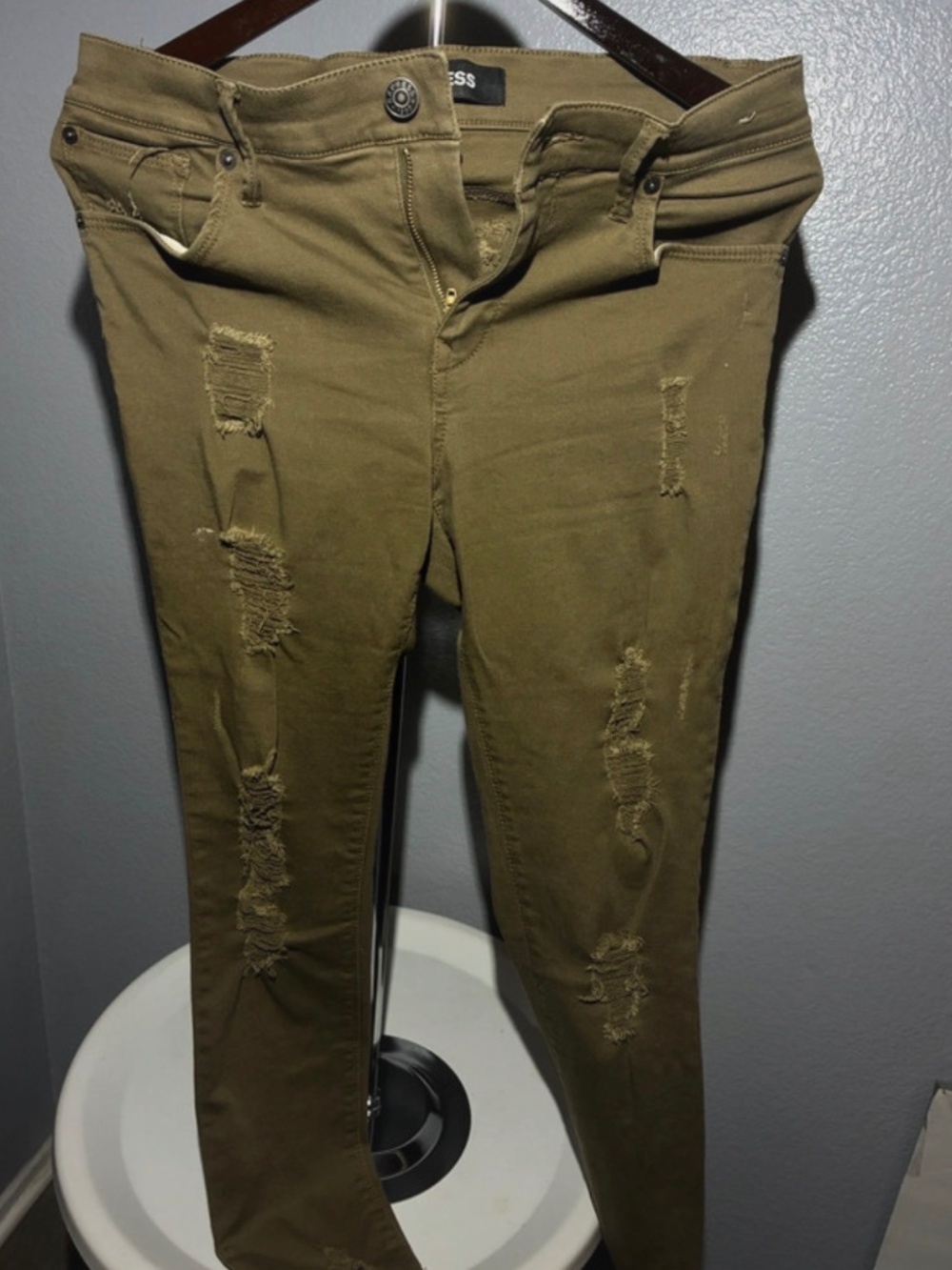 Skinny jeans
